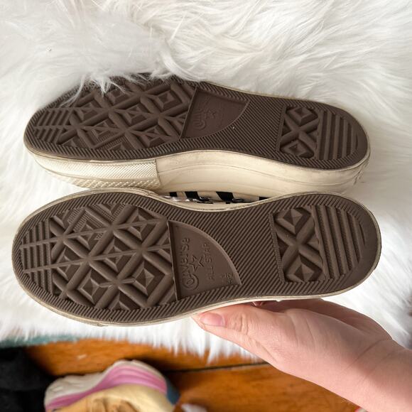 Zebra Hi-Top Platform Converse w/ Red Heart Logo - Picture 7 of 8